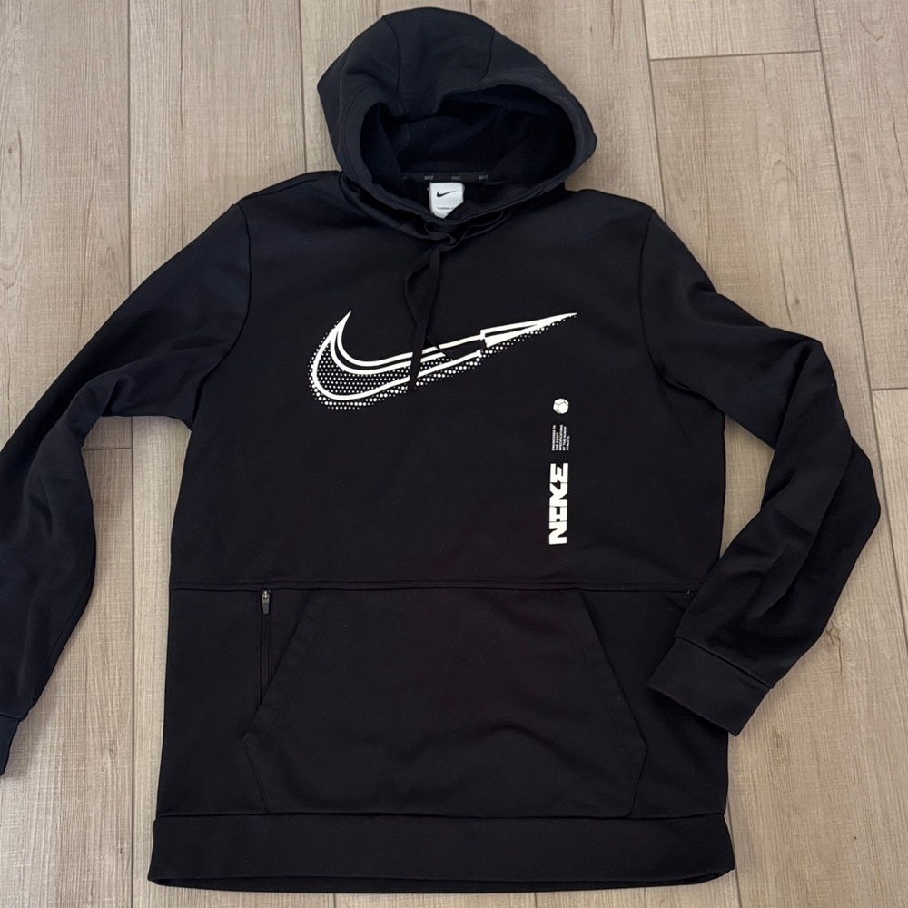 Nike men’s hoodie size medium